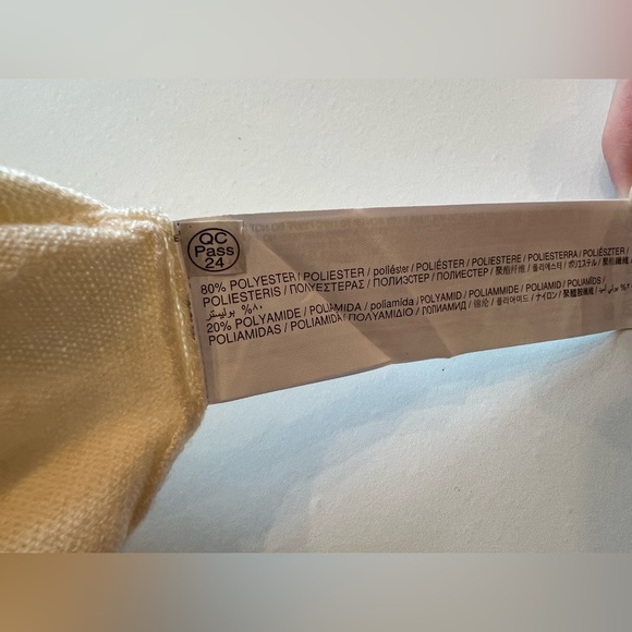 Sleeveless turtleneck sweater dress - Picture 7 of 7